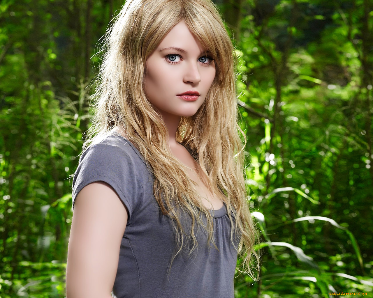 Emilie De Ravin, 